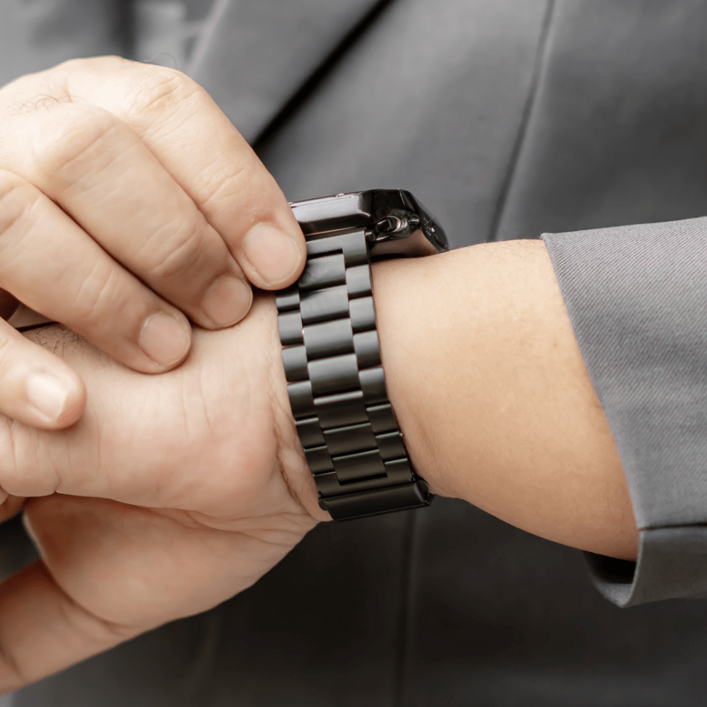 Class Stainless Steel Band + Case